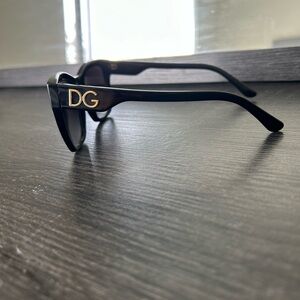 Dolce gabbana sunglasss